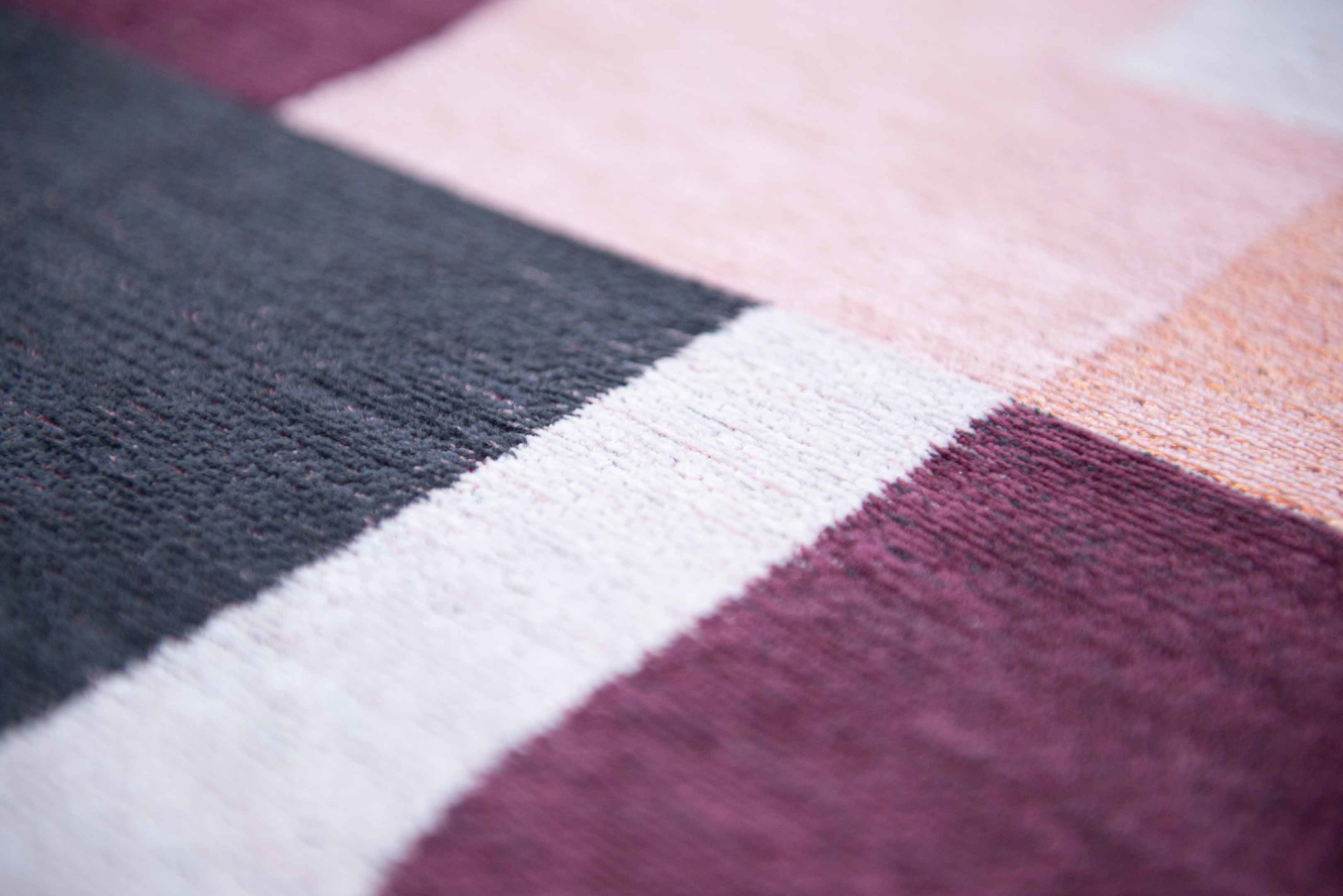 Geometric Pink Flatwoven Rug