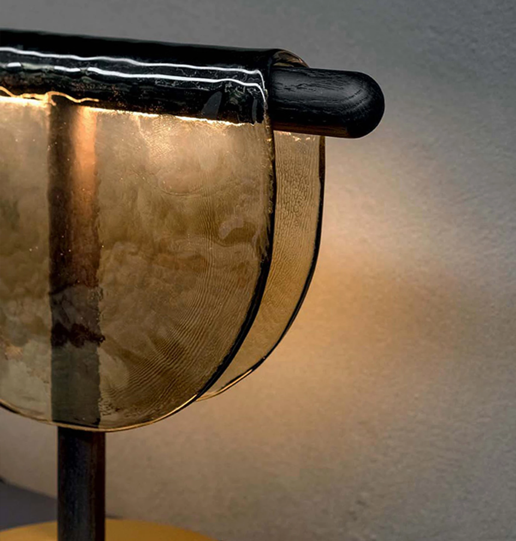 Dalì Table Lamp