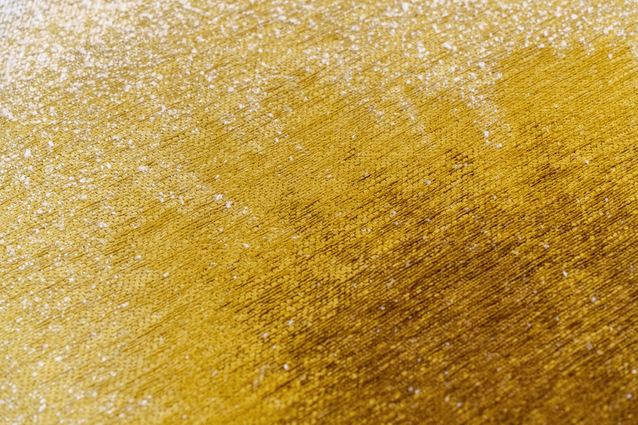 Gold Moss Rug | Size: 4' 7