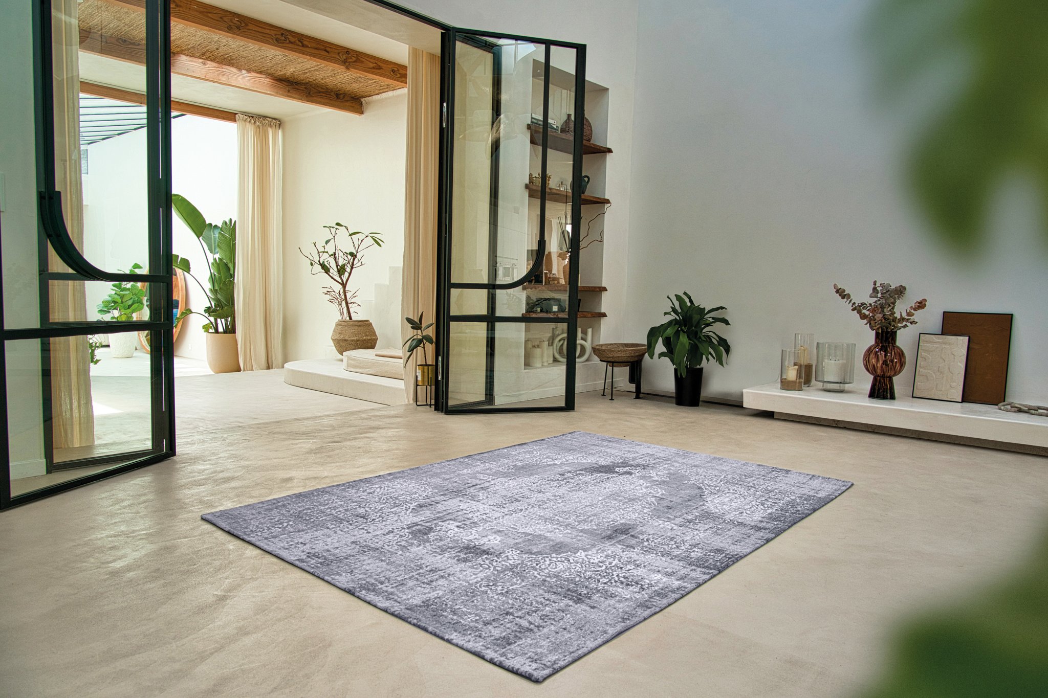 Quartz Medallion Rug