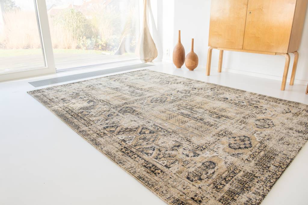 Flatwoven Vintage Brown Rug