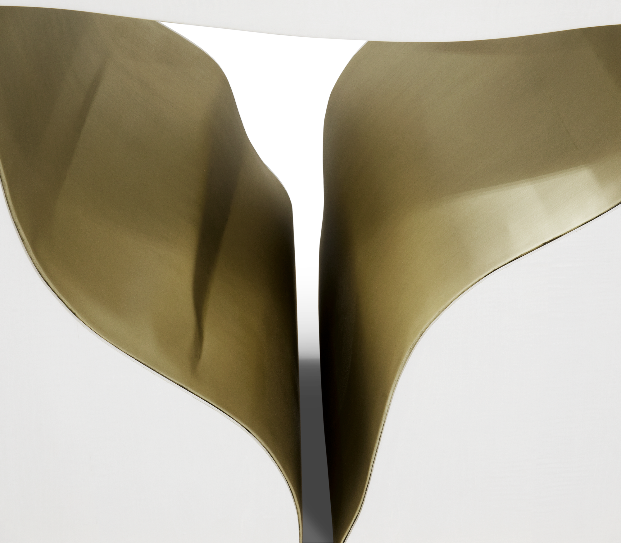 Fissure White Console
