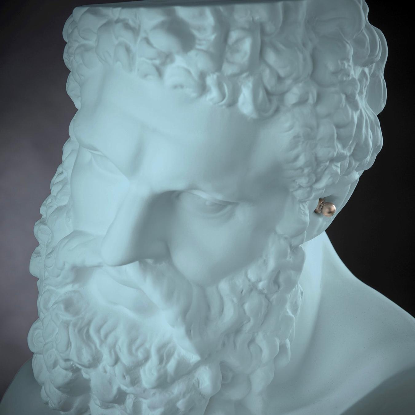 Ercole Non Sento Light Blue Bust