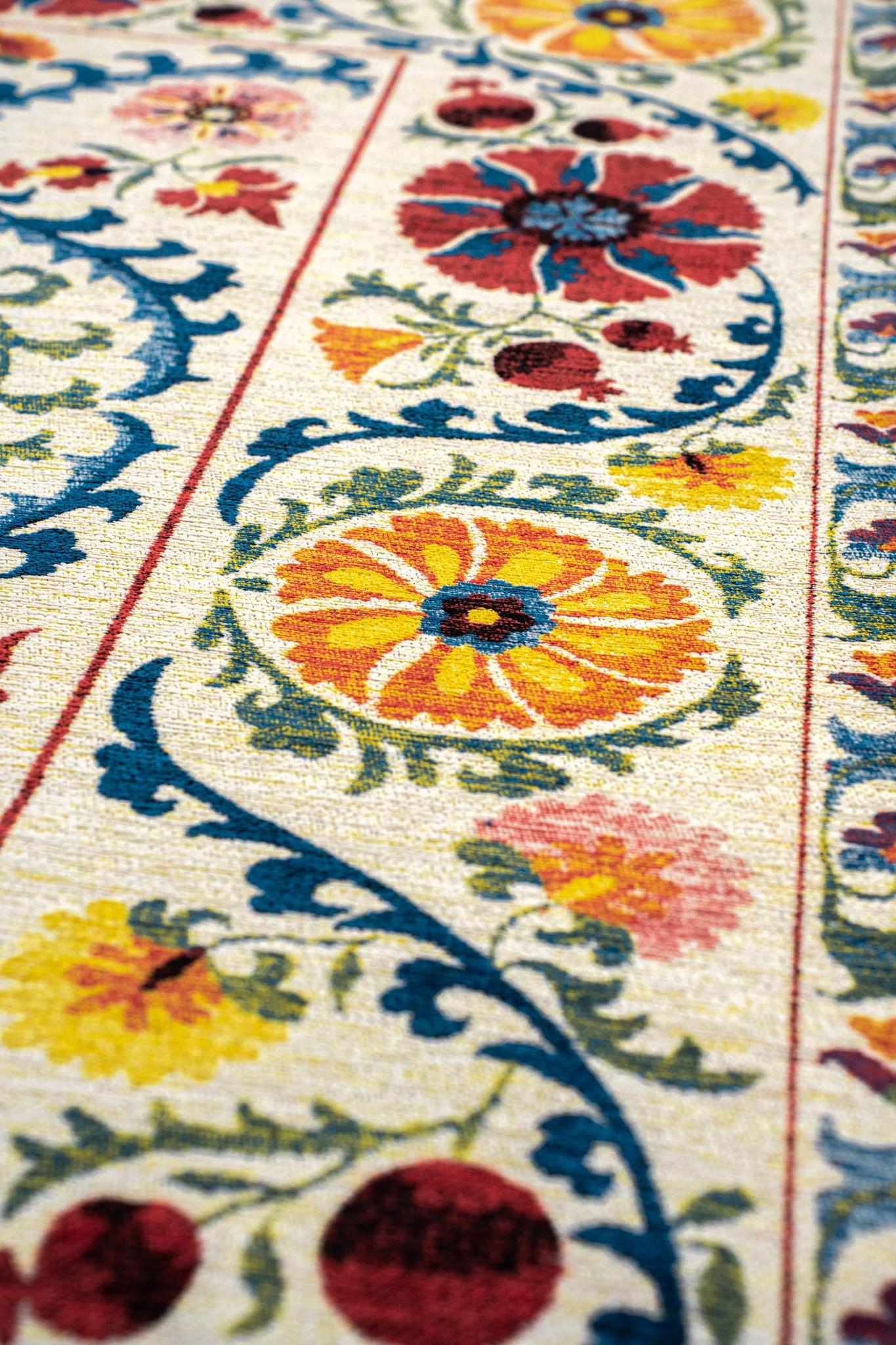 Origine Rug | Size: 6' 7