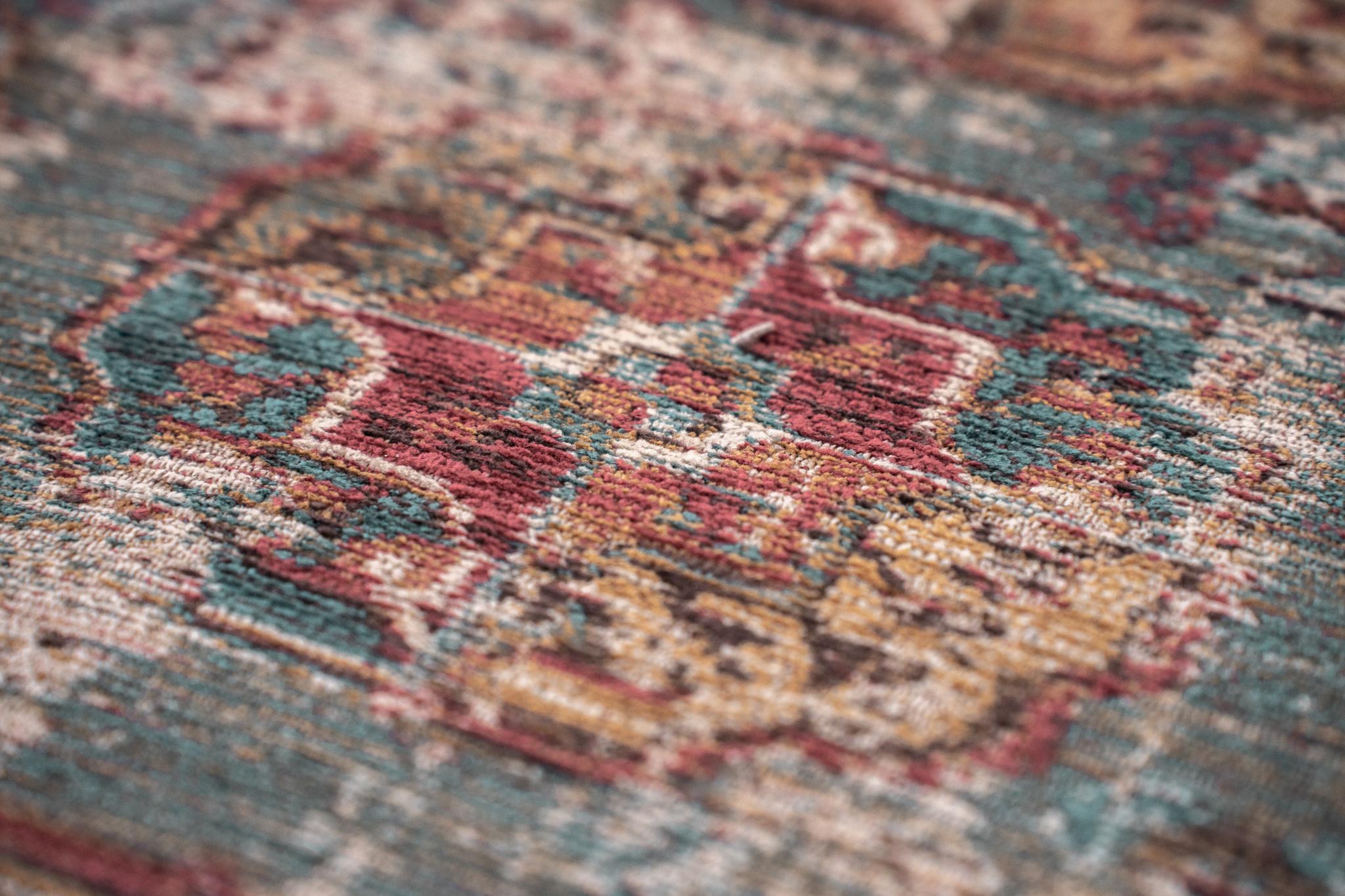 Almati Rug