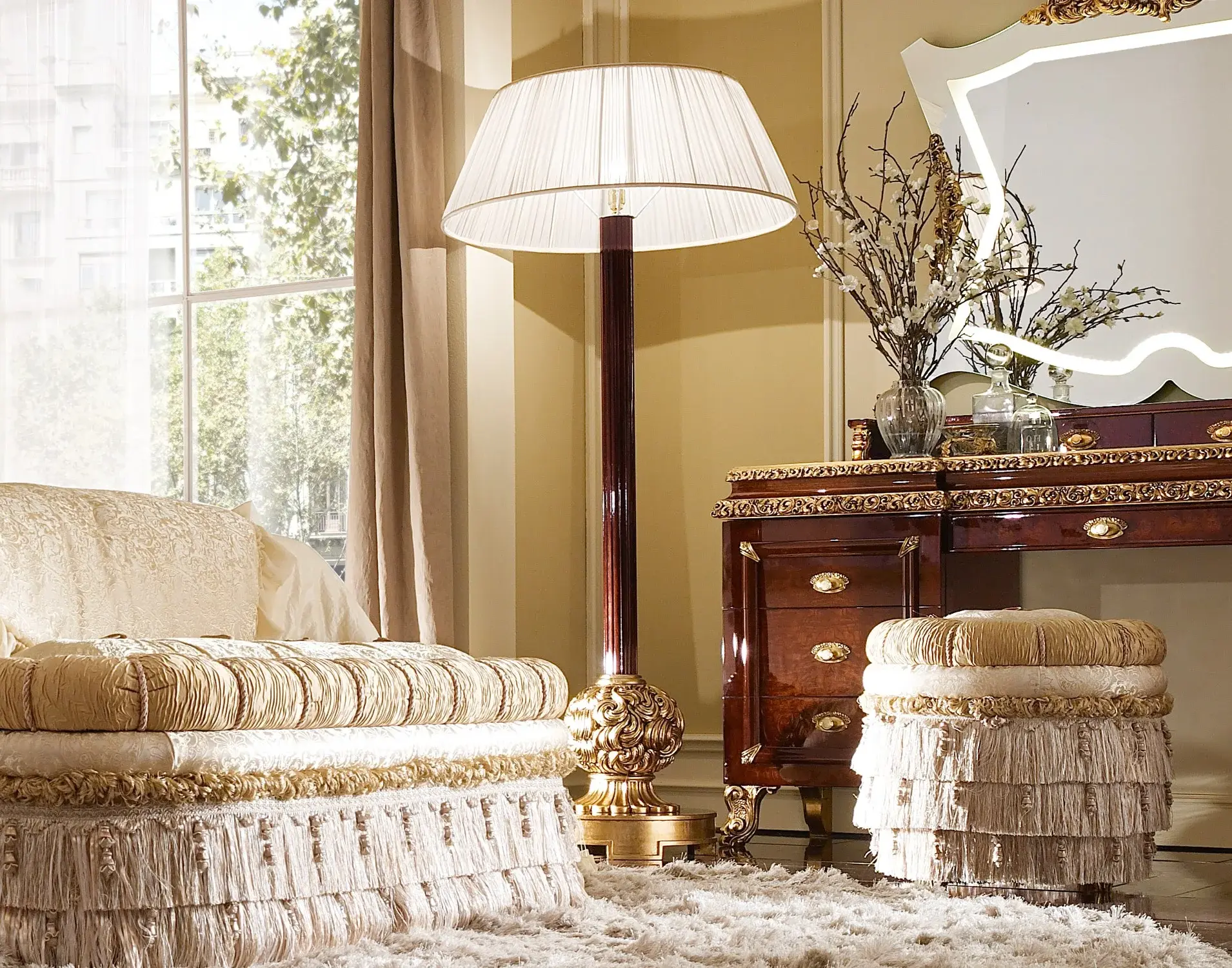 Royal Floor Lamp