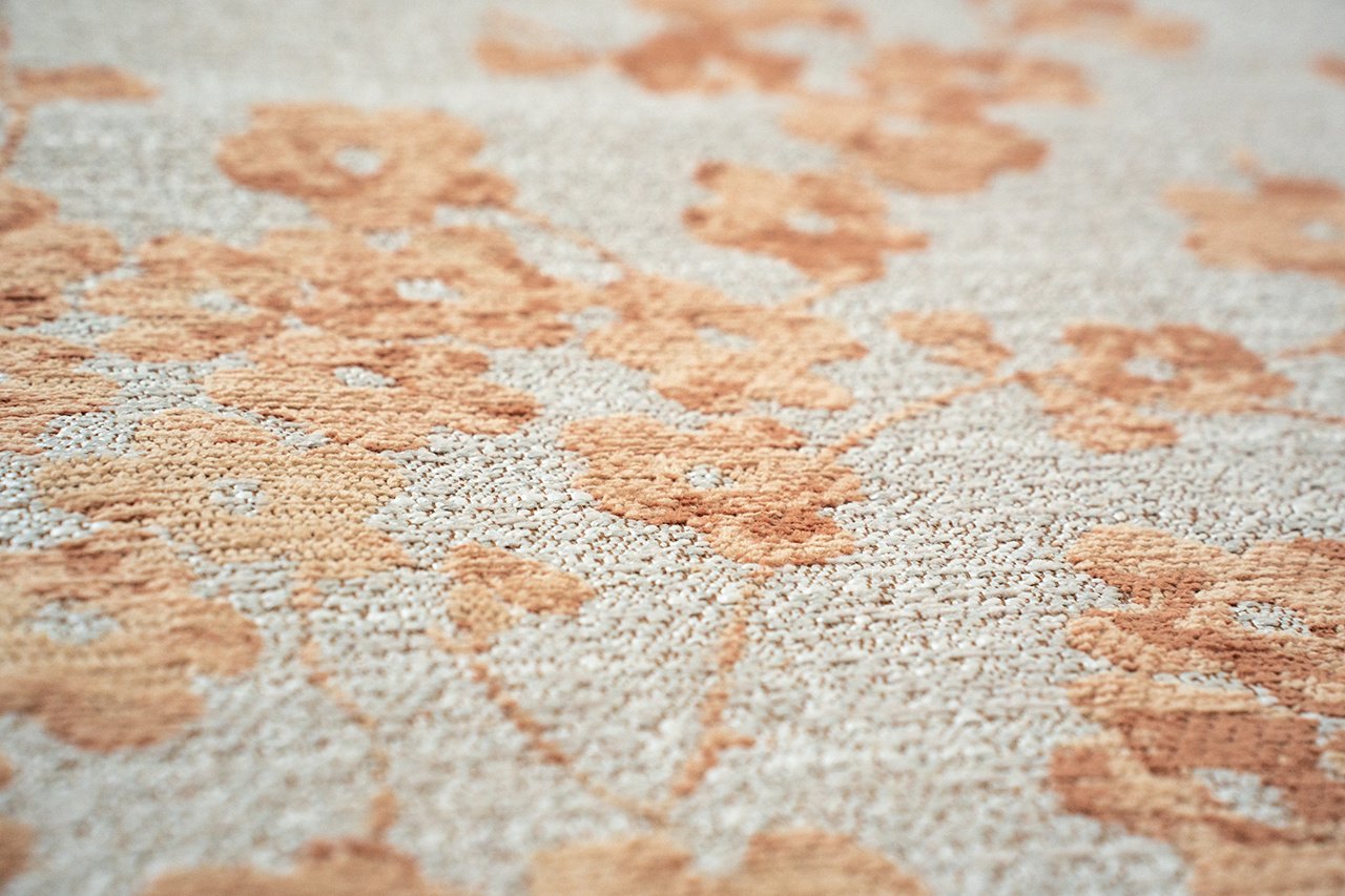 Petal Dew Round Rug