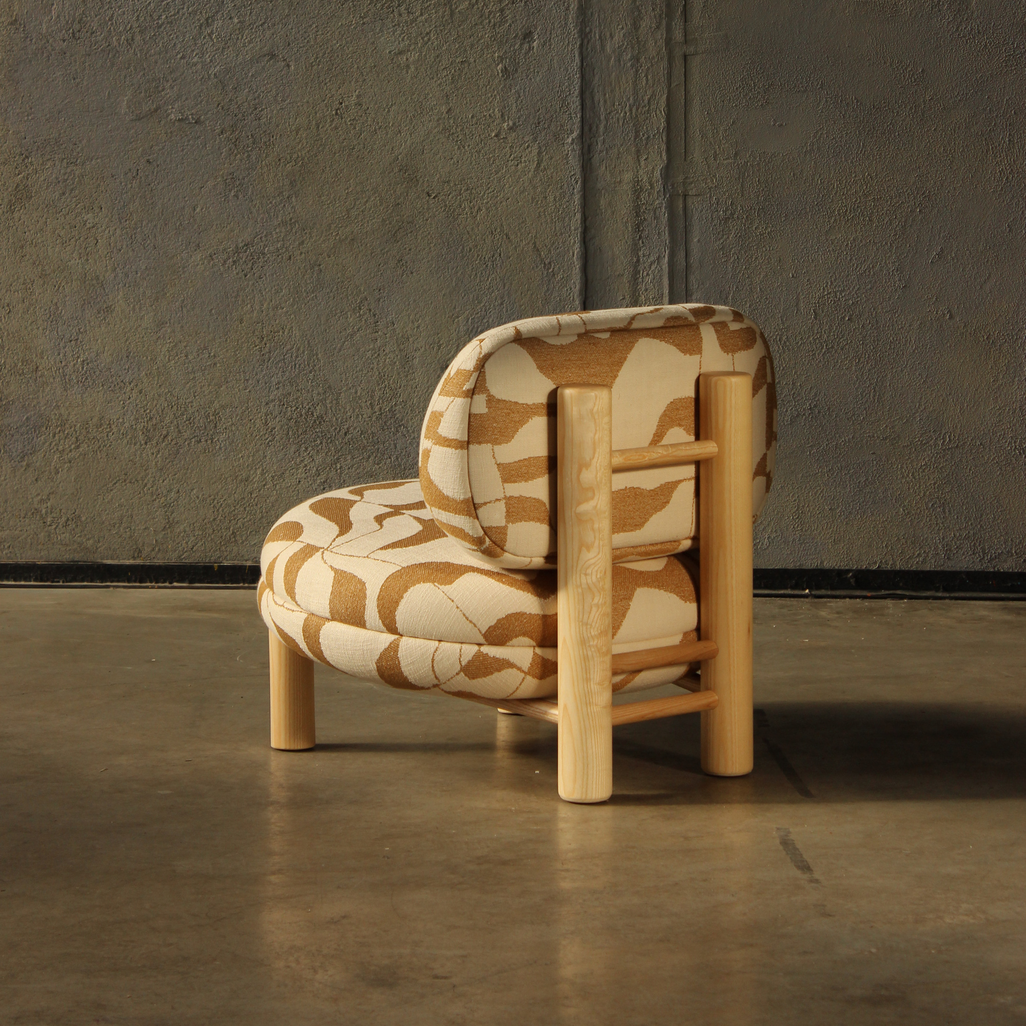 Aimi Armchair
