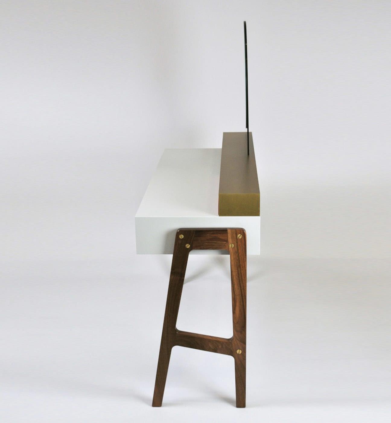 Refined Vanity Table with Mirror