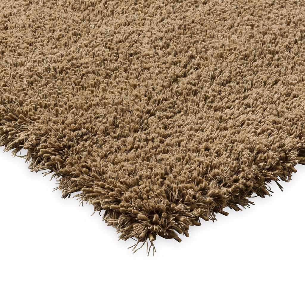 Ground Shag Rug | Size: 5' 7