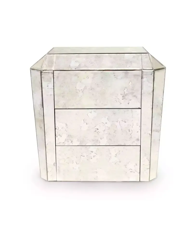 Tamaris 3 Drawers Nightstand