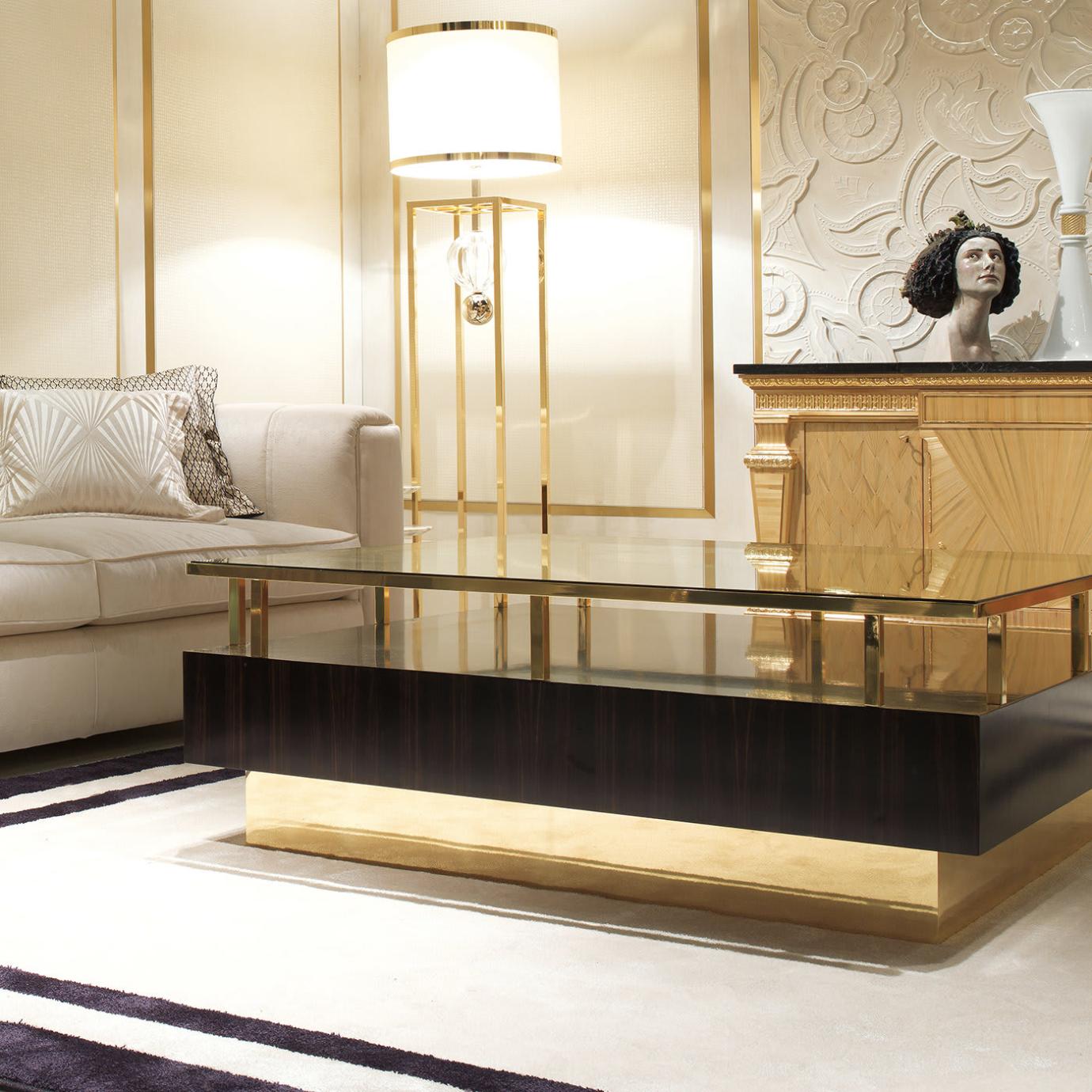 Coffee Table In Ebony With Glass Top