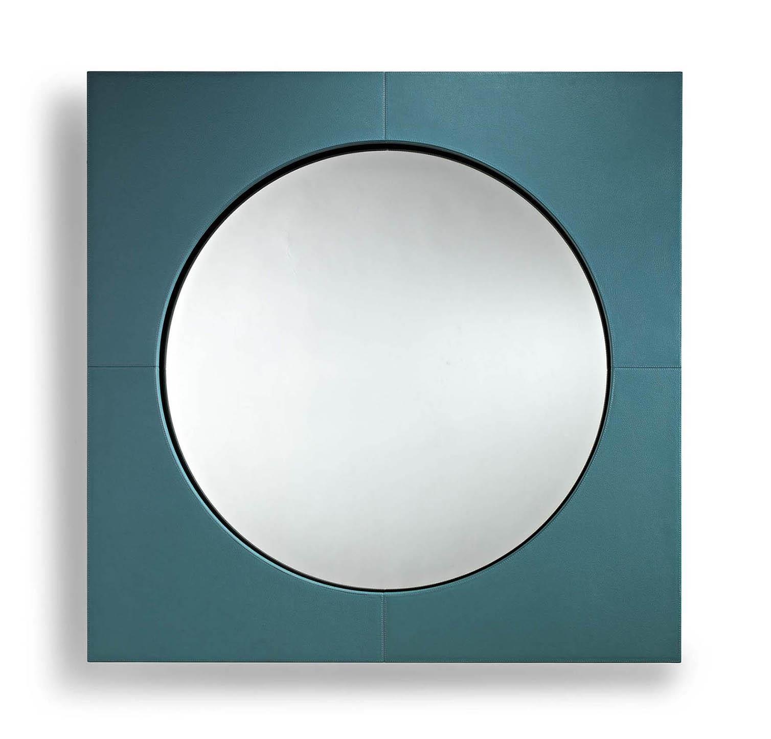Black & More Leather Mirror with Back Lights