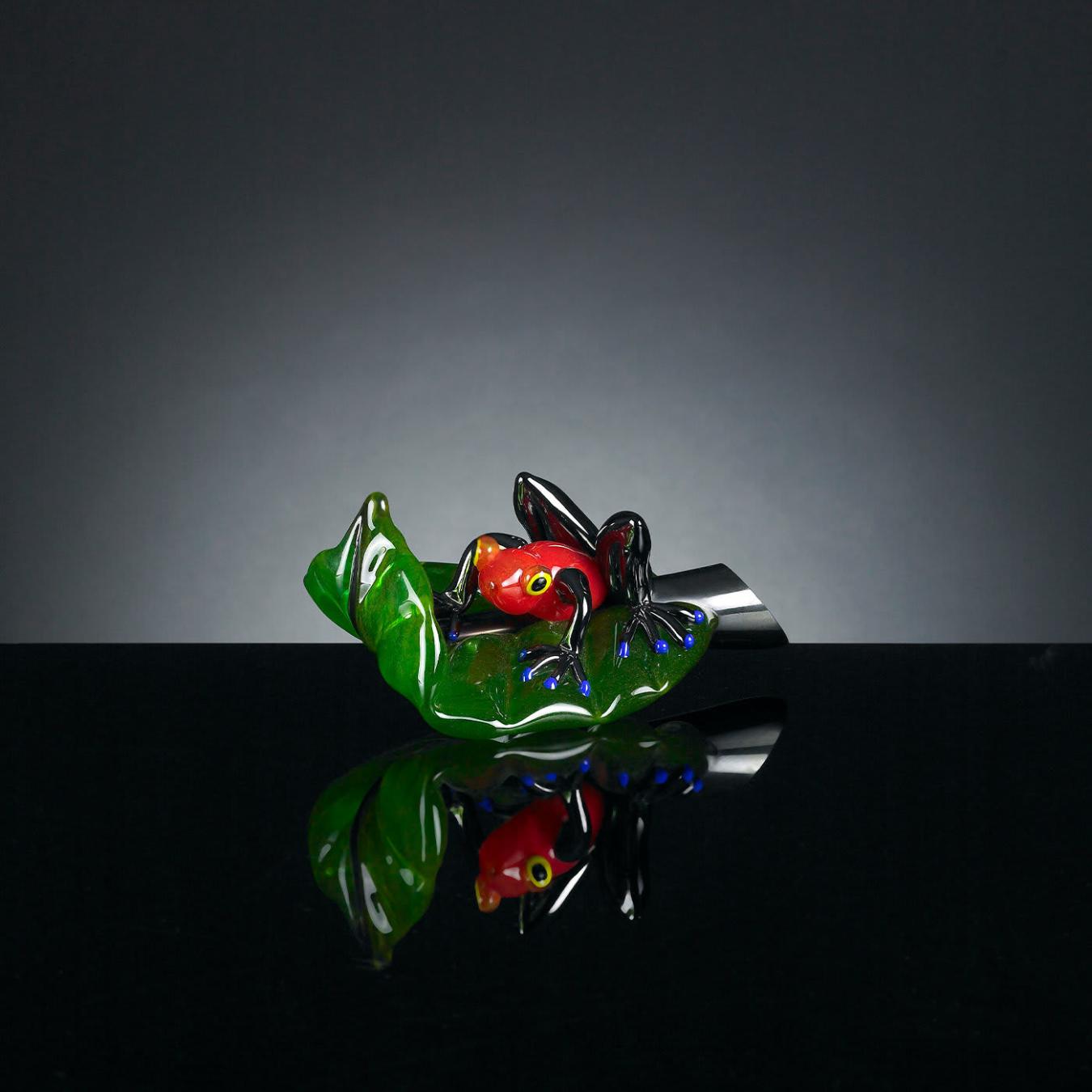 Red Frog on Leaf Figurine