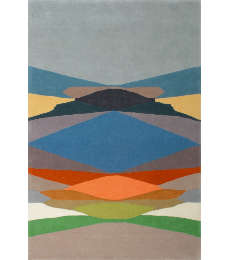 Curvature Wool Hand-Tufted Rug