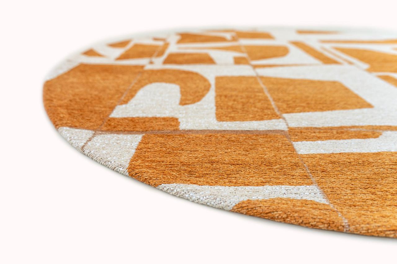 Curry Round Rug