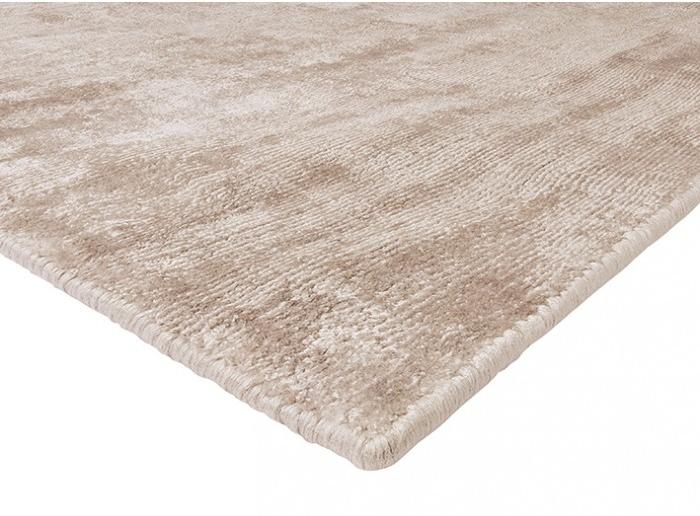 Soft Beige Handloom Rug