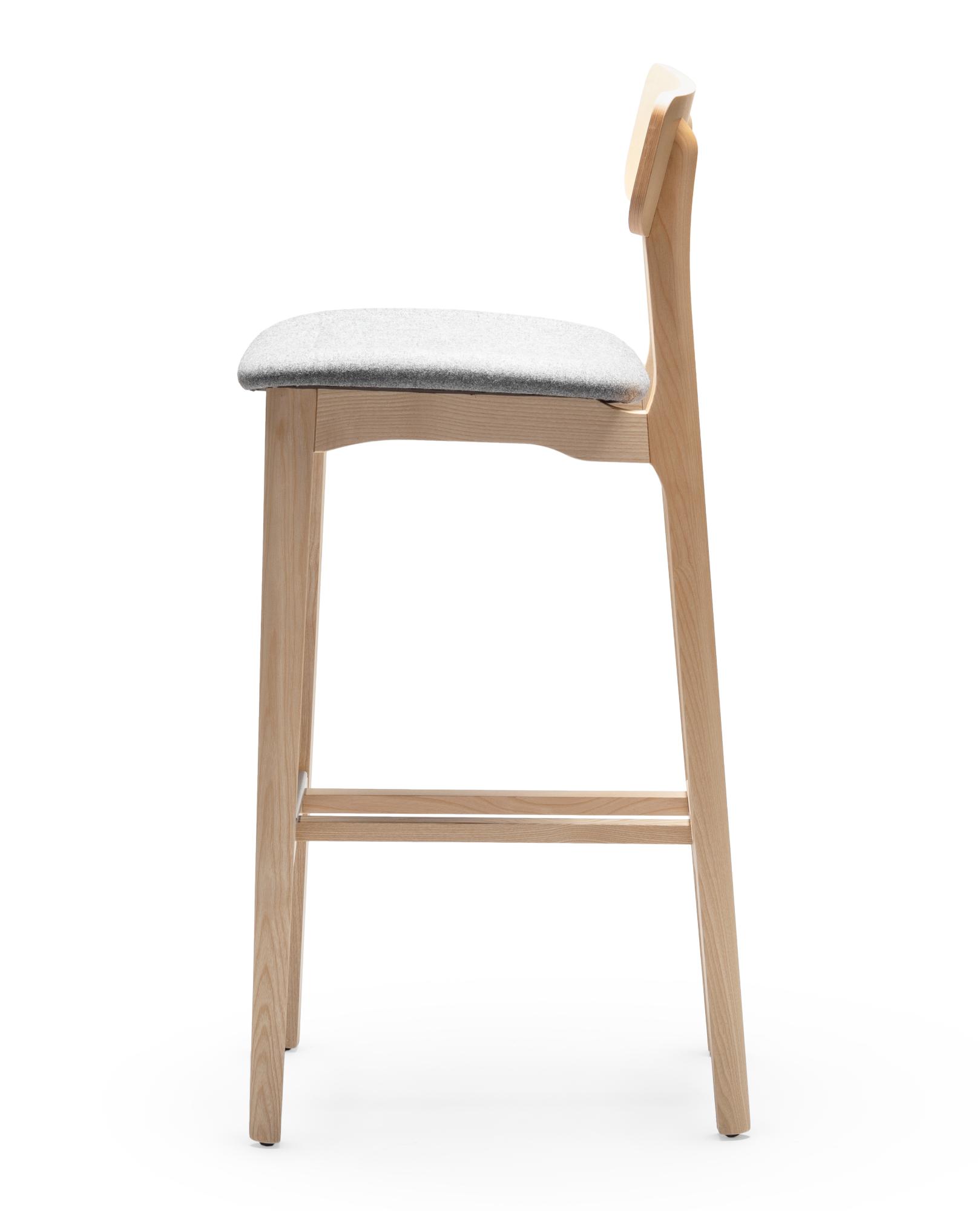 Cacao SG-80 Wooden Bar Stool