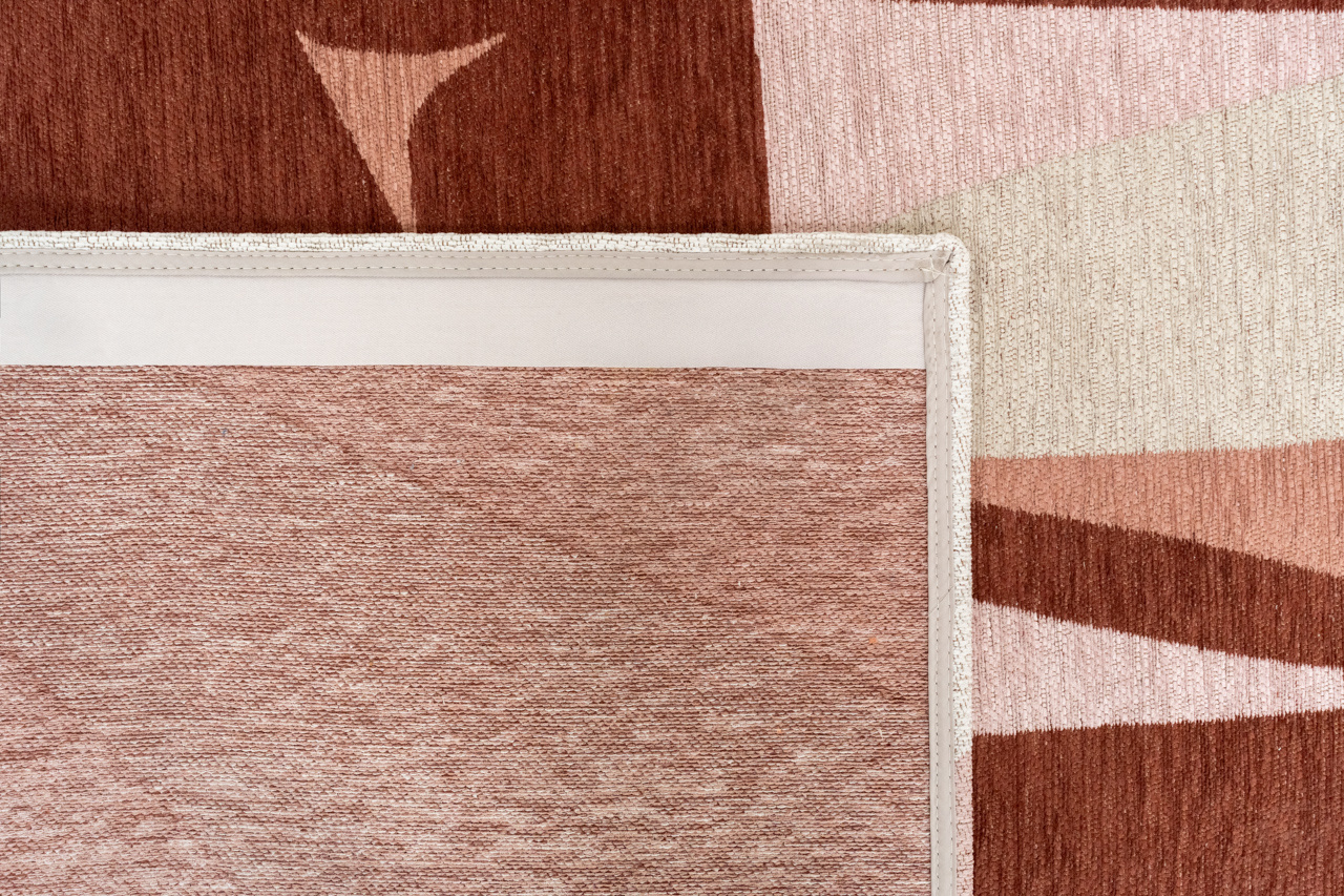 Cherry Mocha Rug | Size: 5' 7