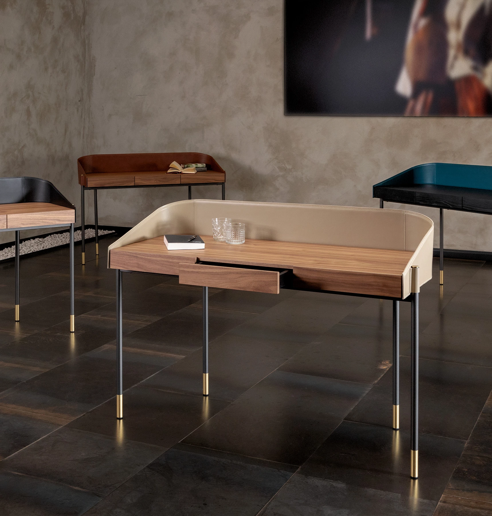 Ledor Desk