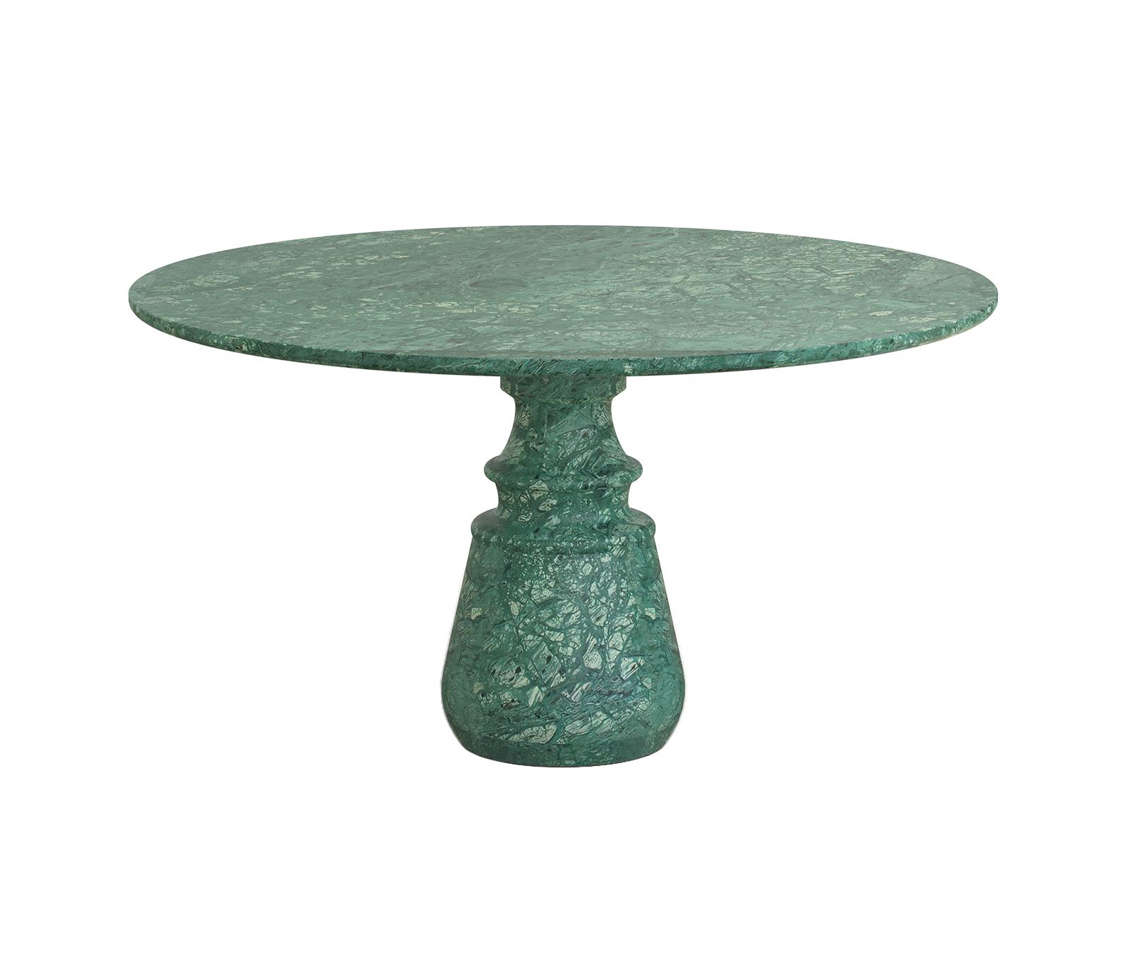 Obsidian Round Guatemala Dining Table