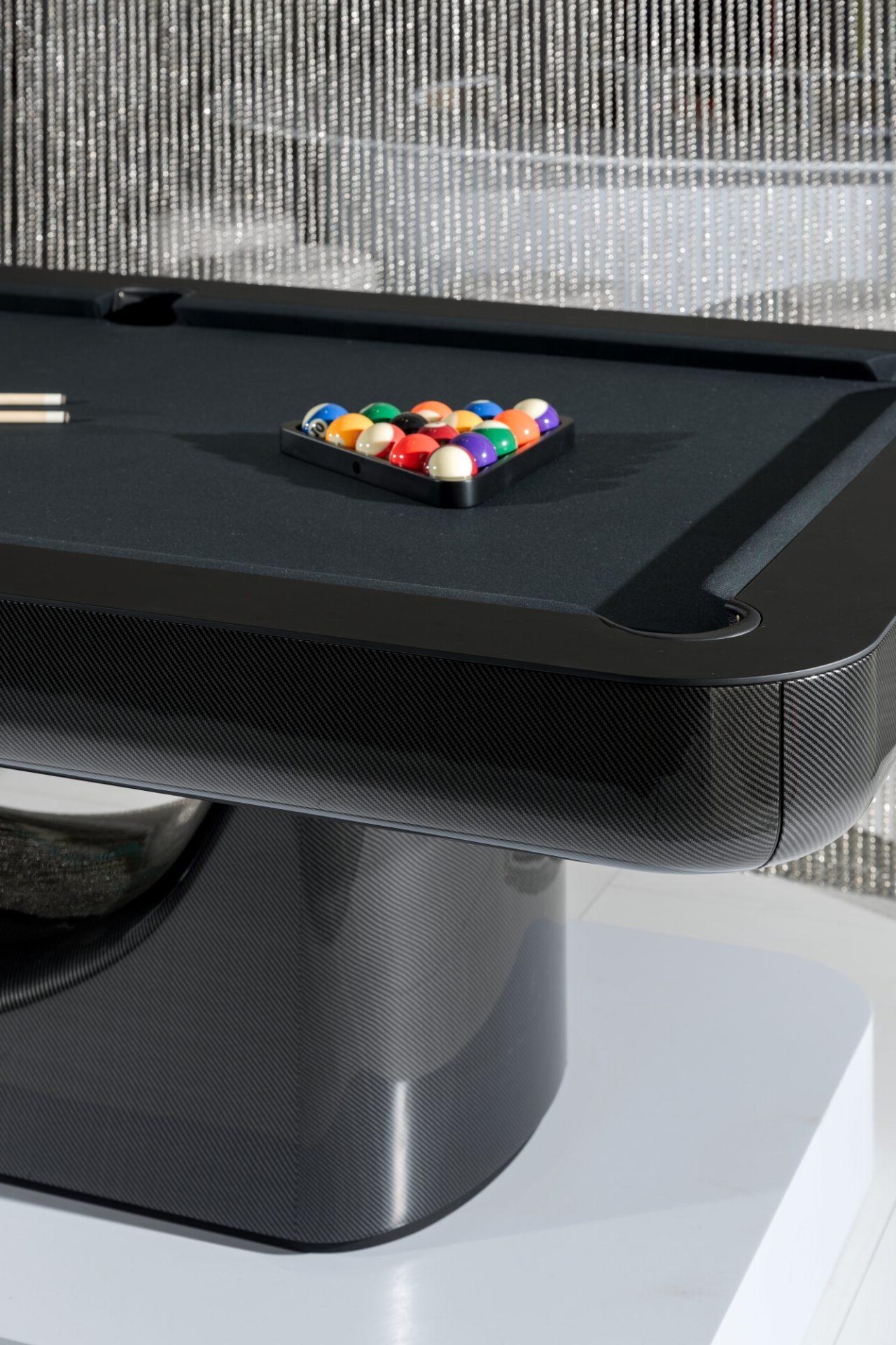 Mono Pool Table