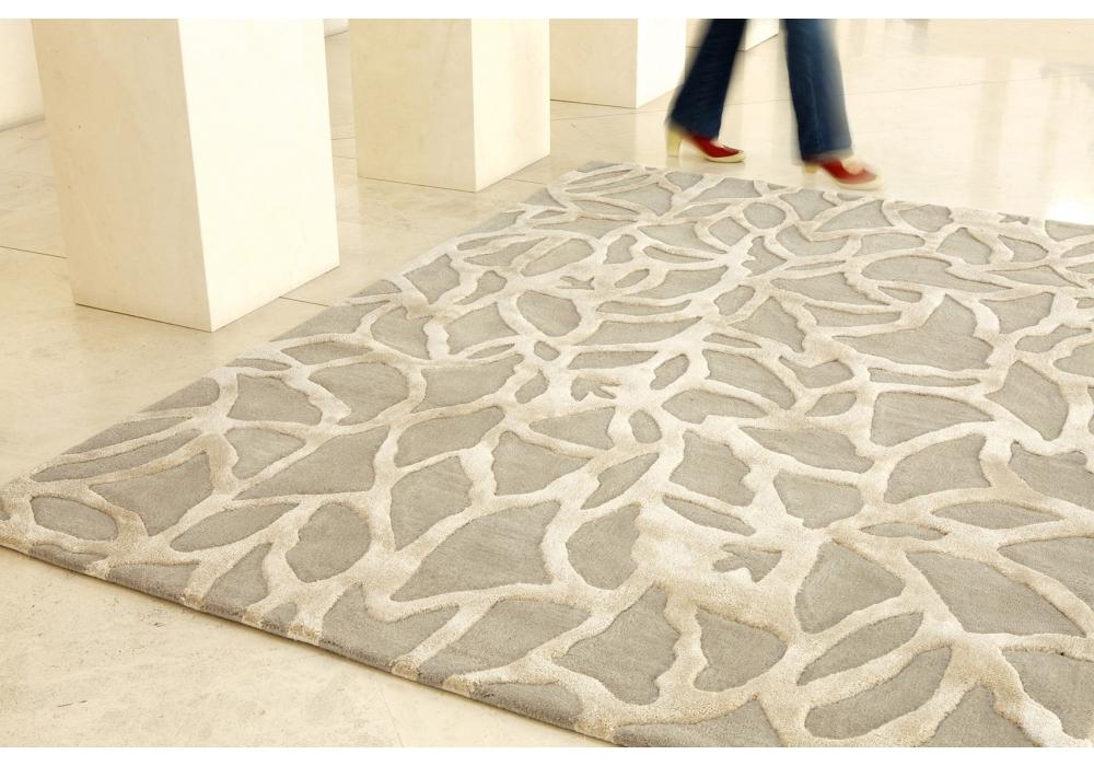 Ephemere Wool / Viscose Hand-Tufted Rug