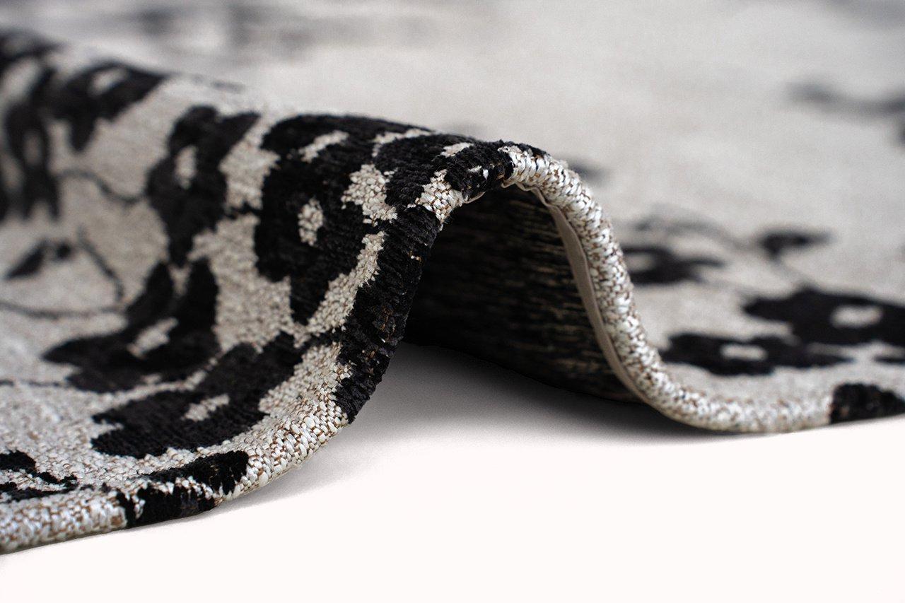 Night Snow Round Rug