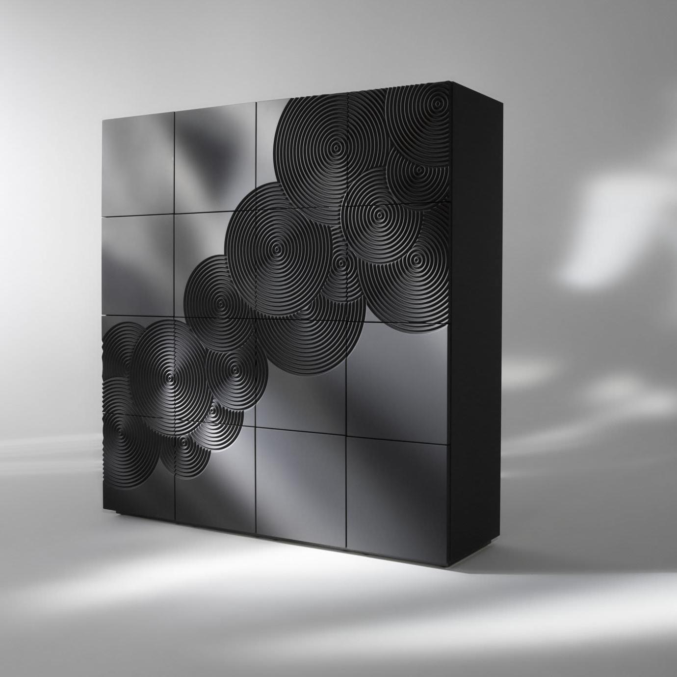 Gong Cabinet