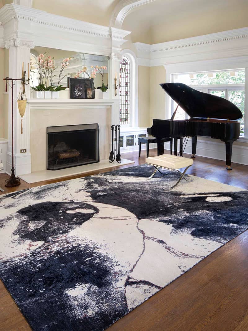 Black & White Exquisite Handmade Rug