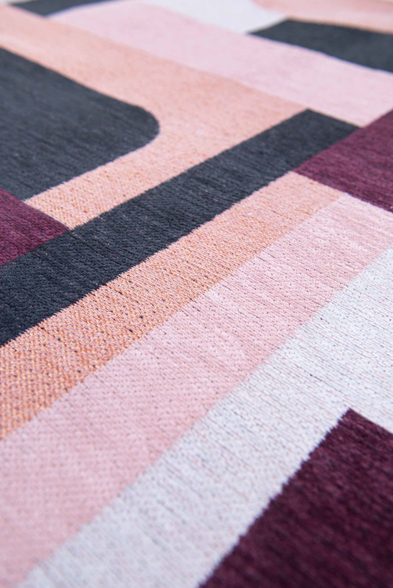 Geometric Pink Flatwoven Rug