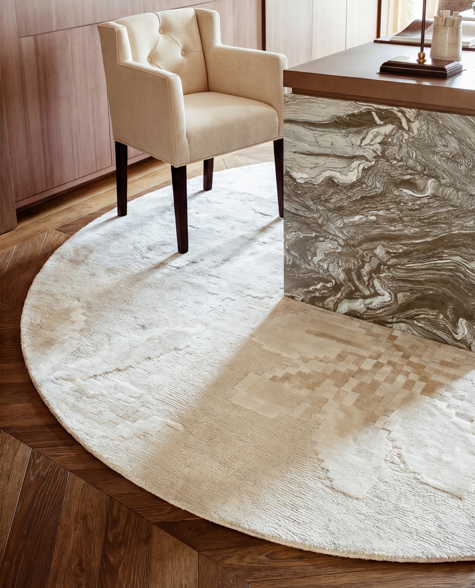 Ivory Rosette Luxury Rug