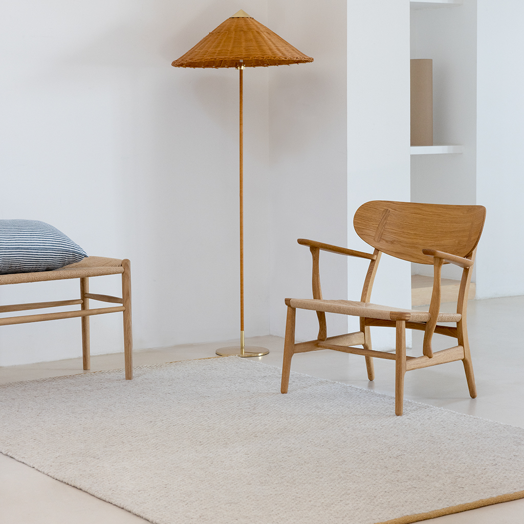 Warm White Plain Rug