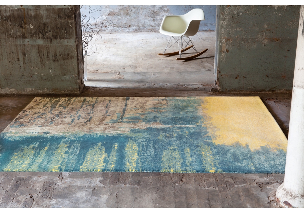 Wool / Viscose Hand-Knotted Abstract Rug