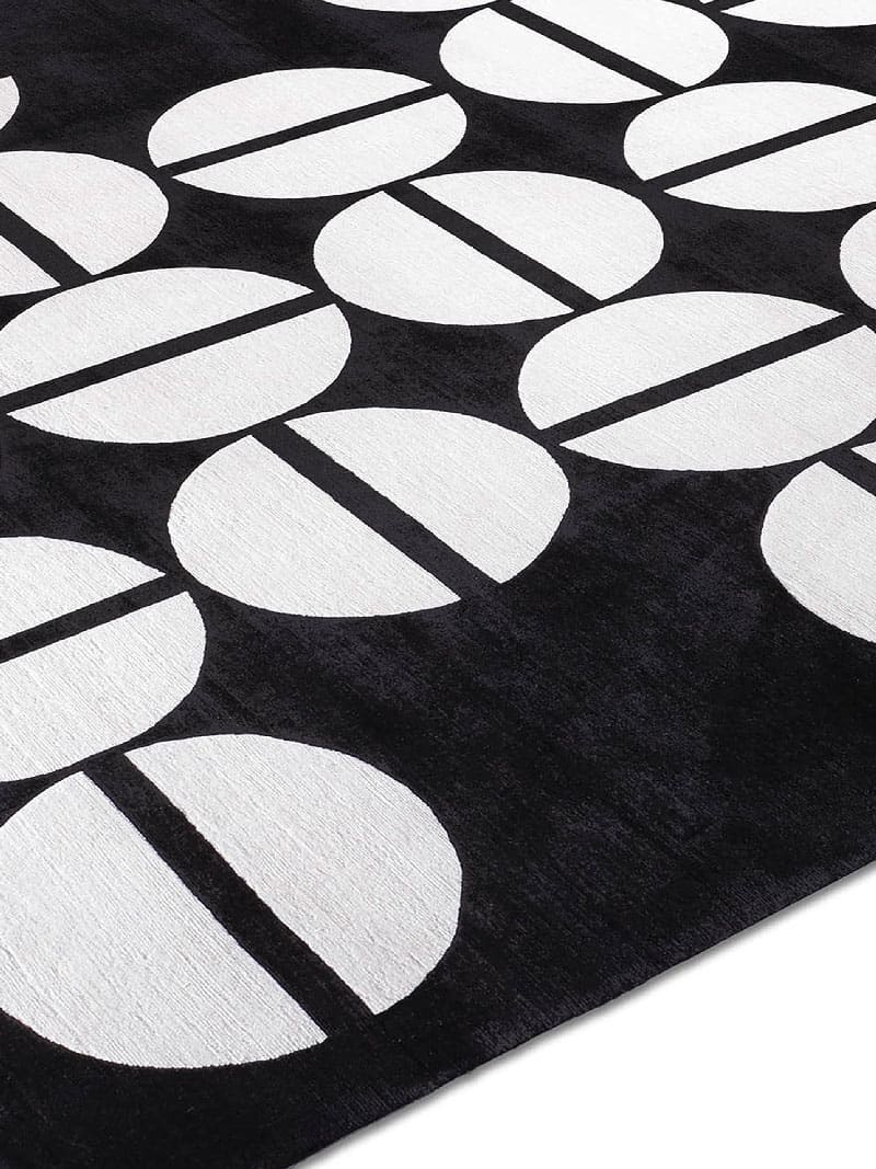 Black & White Exquisite Handmade Rug