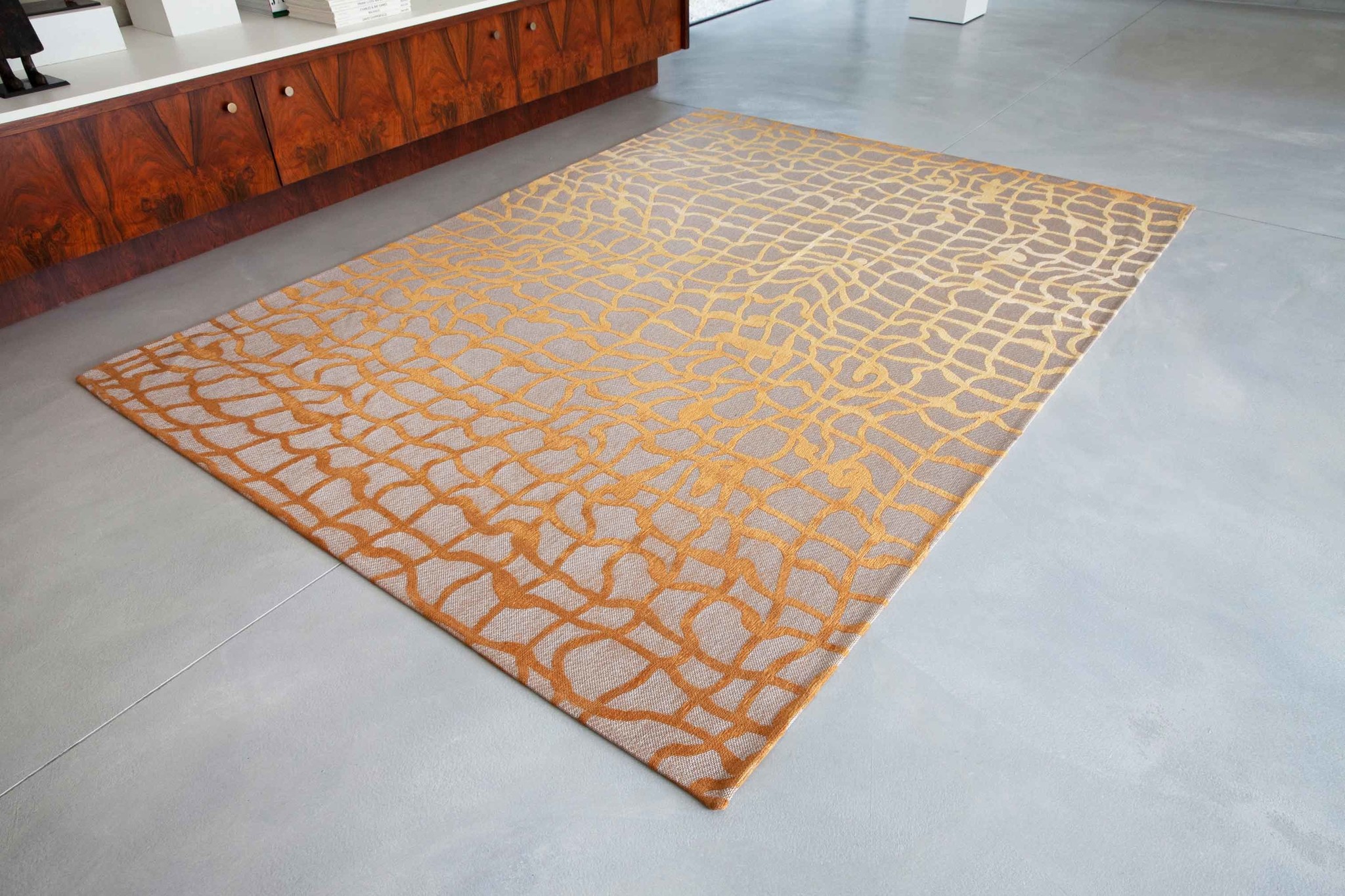 Gold Flatwoven Rug ☞ Size: 2' 7" x 5' (80 x 150 cm)