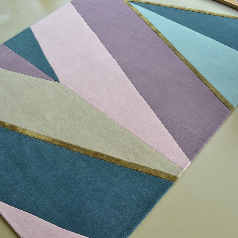 Hand-Tufted Pink Geometric Rug