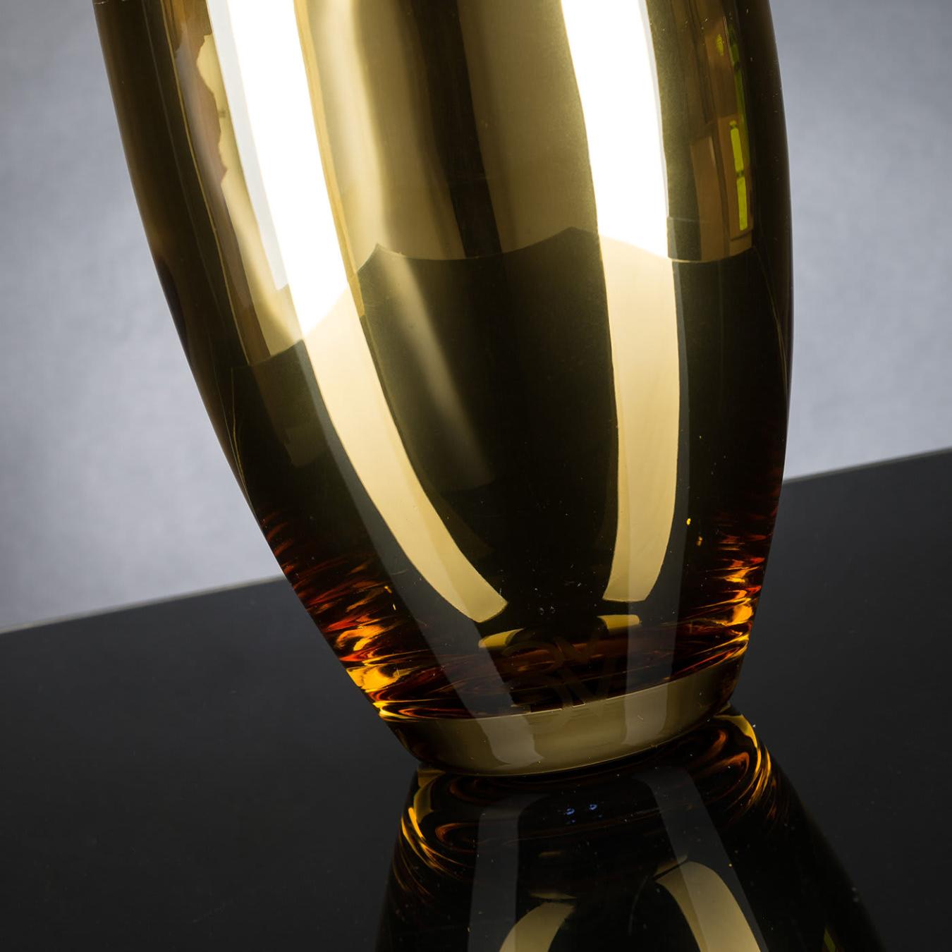 Tik Vase