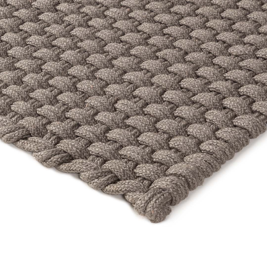 Dori Rug