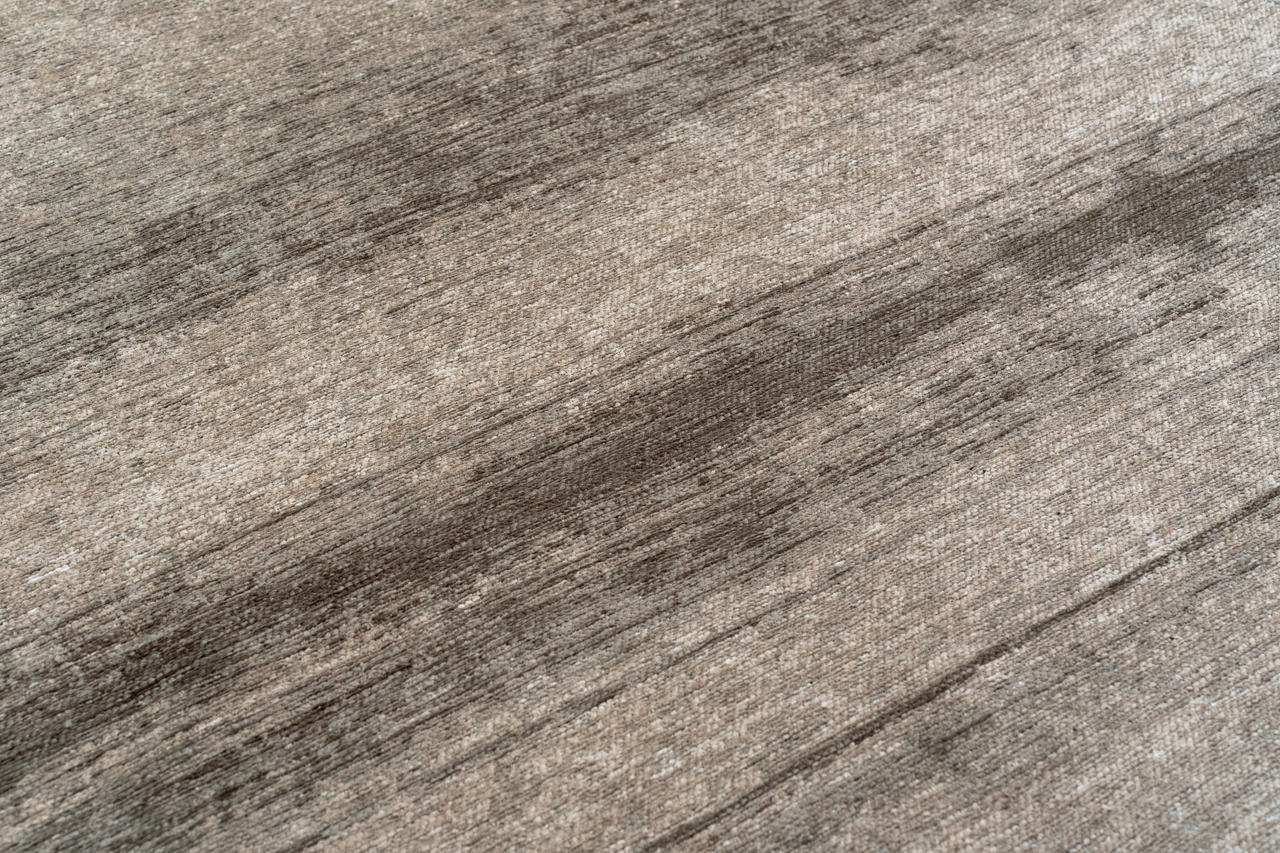 Mastic Rug