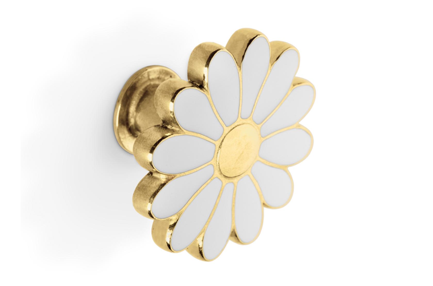 Daisy Blossom Handle