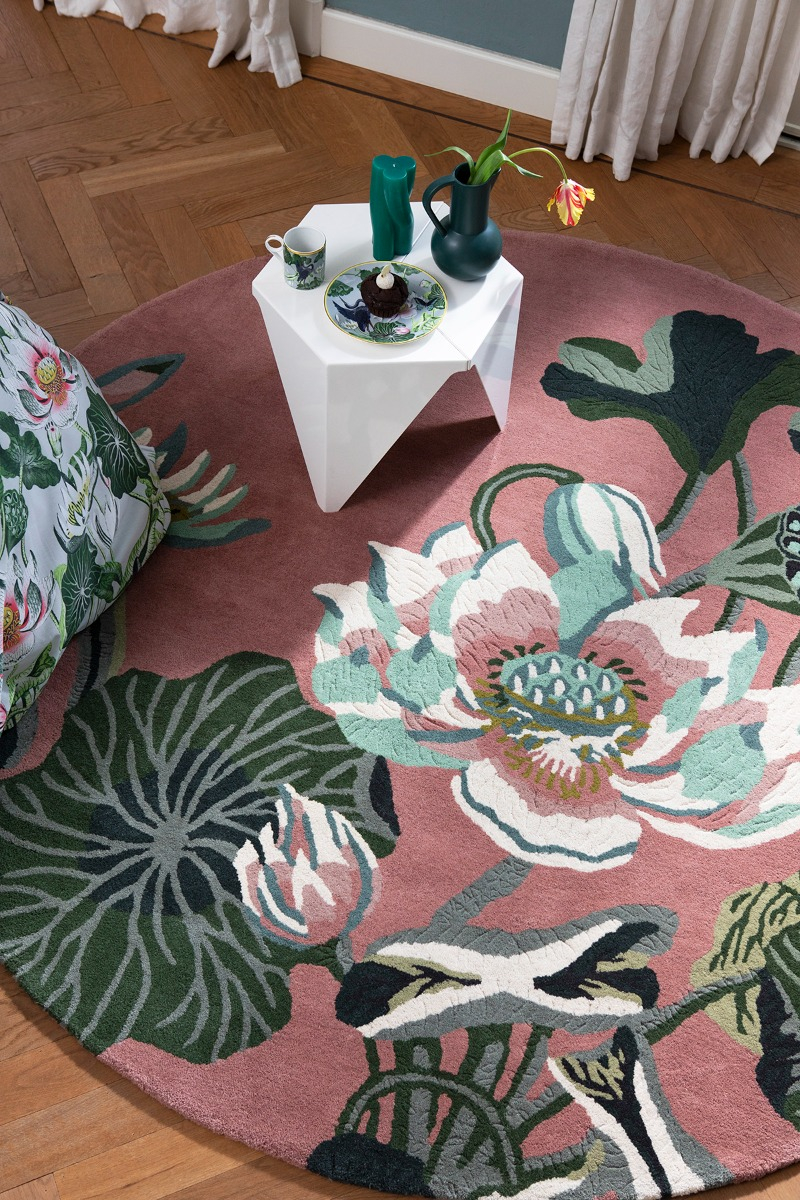 Rose Wool Circle Rug