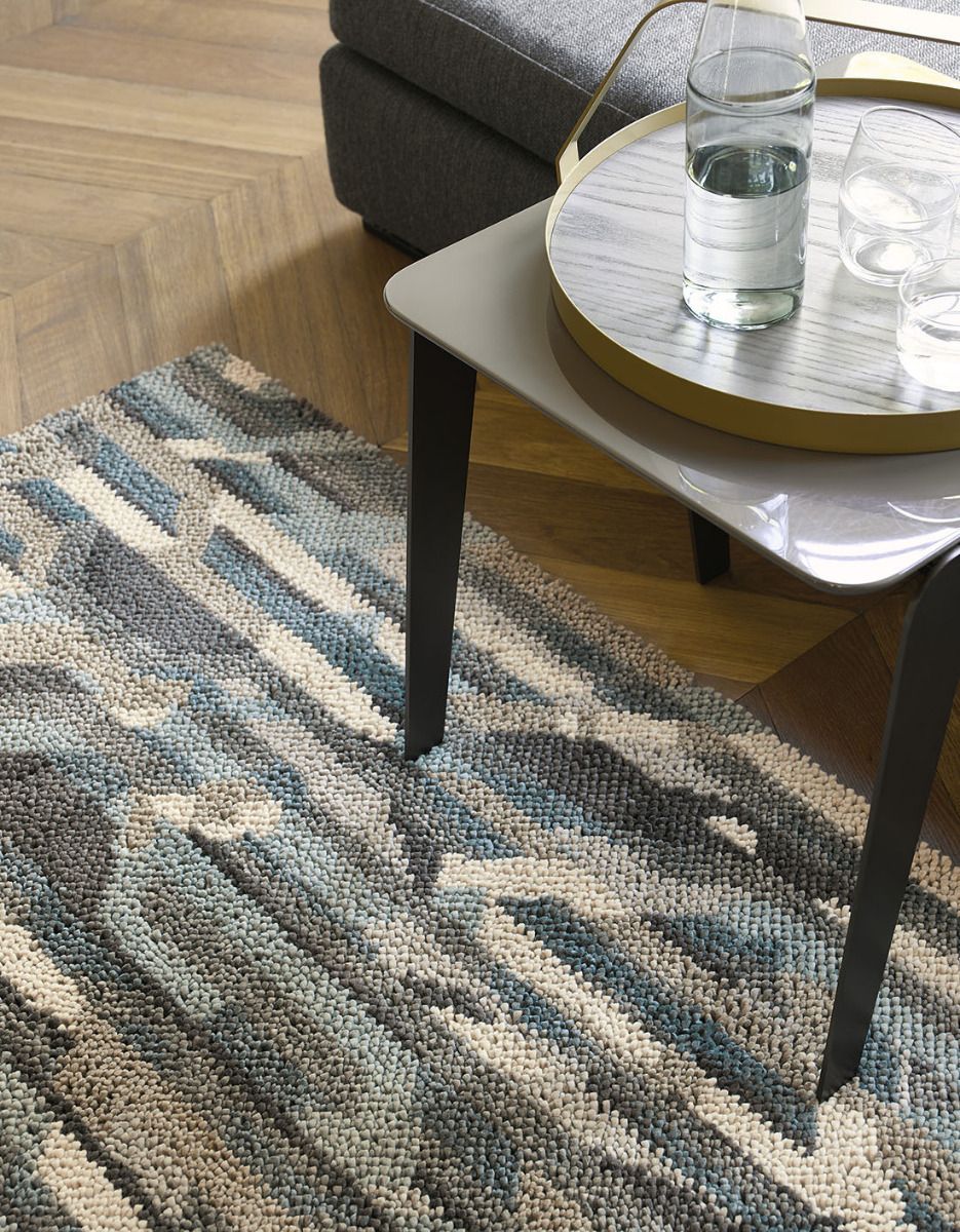 Dart Metro Premium Rug