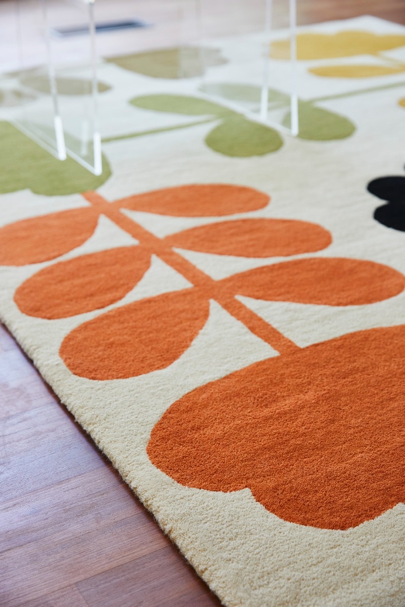 Floral Hand-Tufted Wool Rug