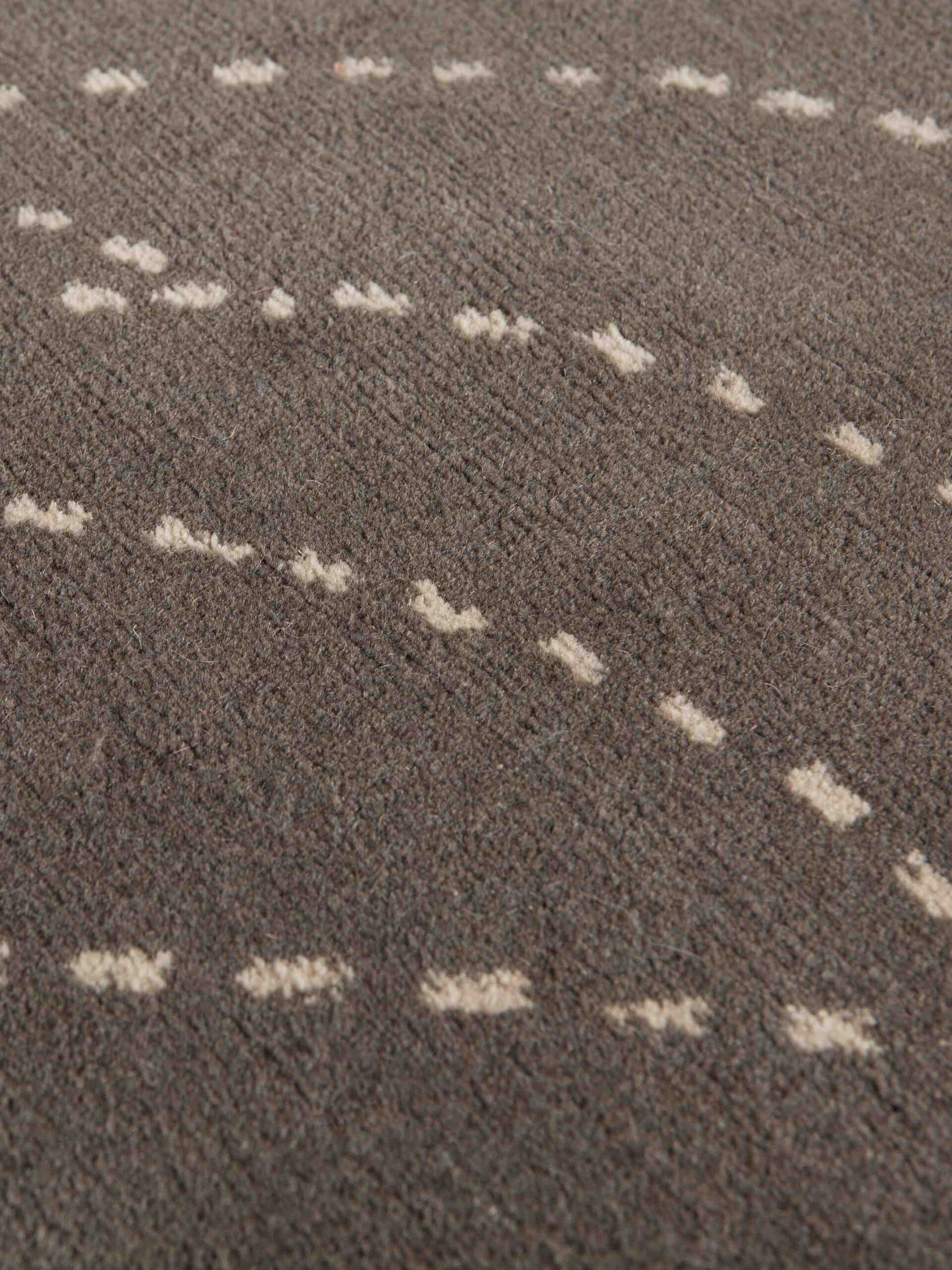 Rosa Rosae Runner Rug