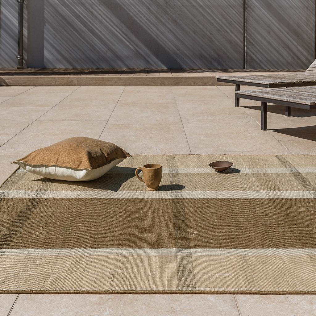 Block Stripe Outdoor Rug