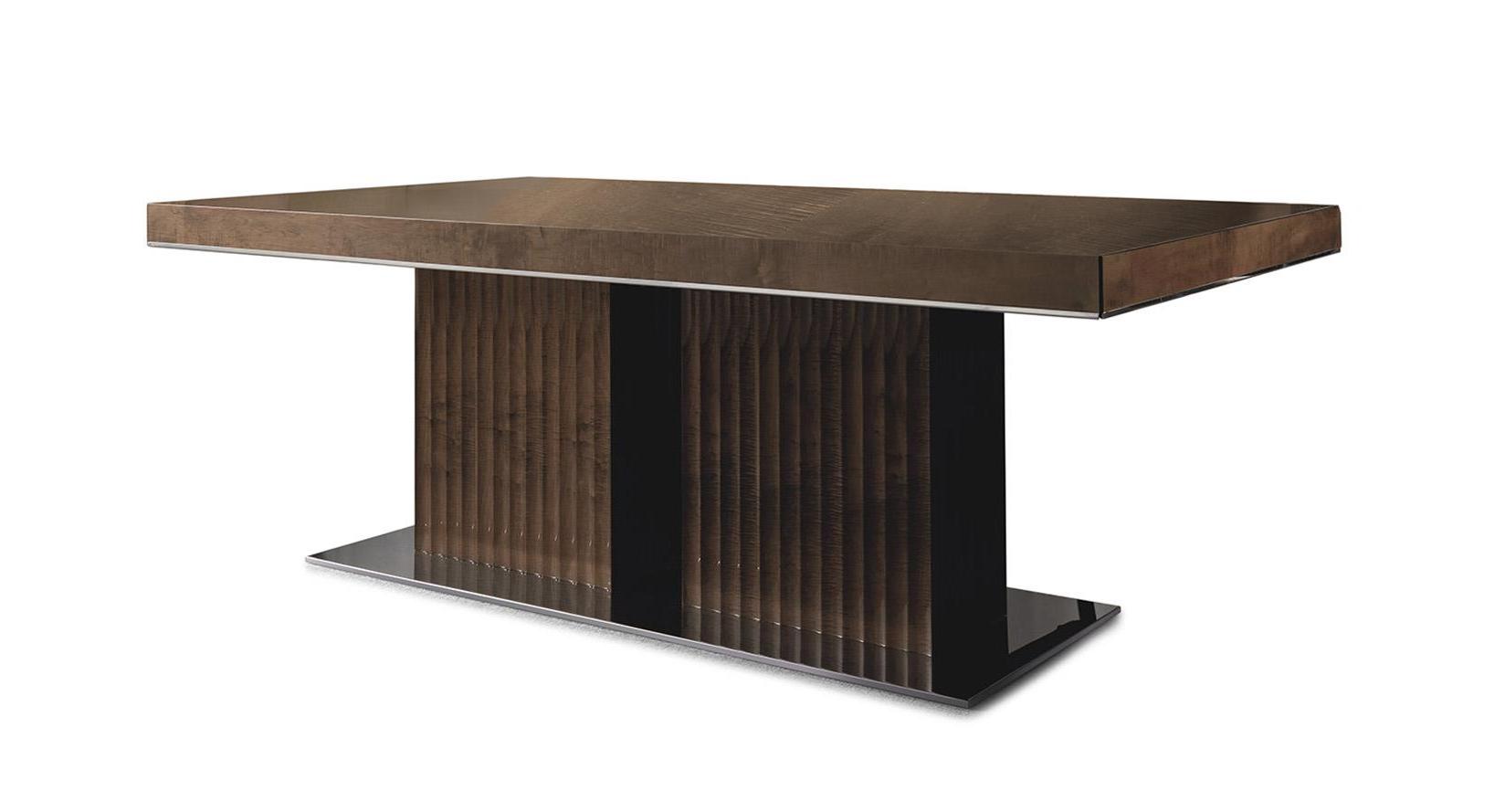 Elegance Table with Fine Wood Top and Metal Highlights