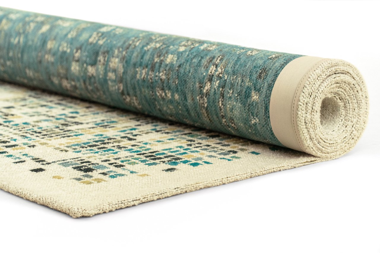 Midnight Rug | Size: 7' 10