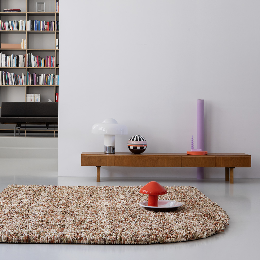 Dots Felt Luxury Rug