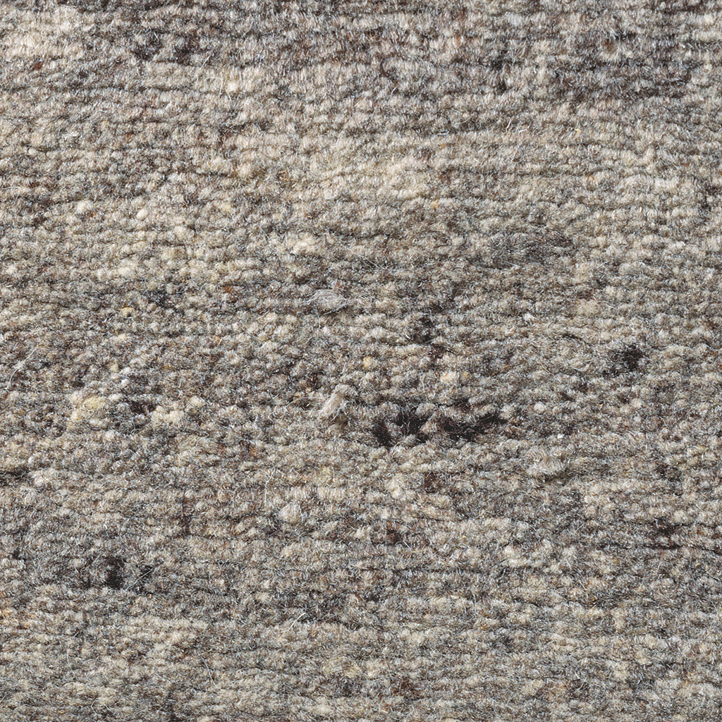 Yeti Brown/Grey Rug | Size: 4' 7